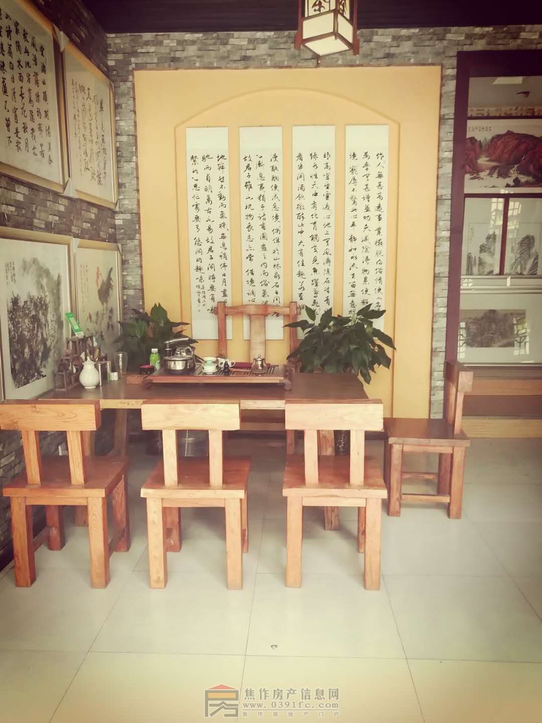 地址:河南焦作解放区丰收路温州商贸城4栋19-21号 艺双画廊