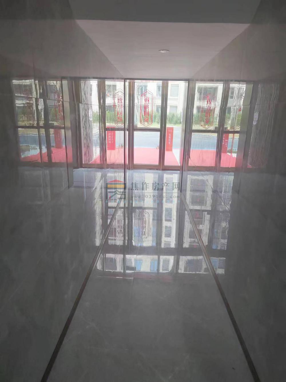 图片描述...