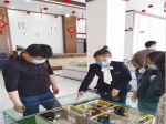 以真诚的服务 赢得客户的信任