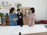 山阳区政数局调研村级便民服务站建设情况