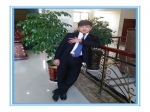 马玉龙：云河丹堤置业顾问