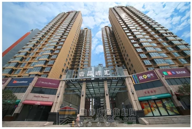 地处焦作"心脏"区域,项目的建筑立面挺拔,欧典花园景观,浪漫雅致