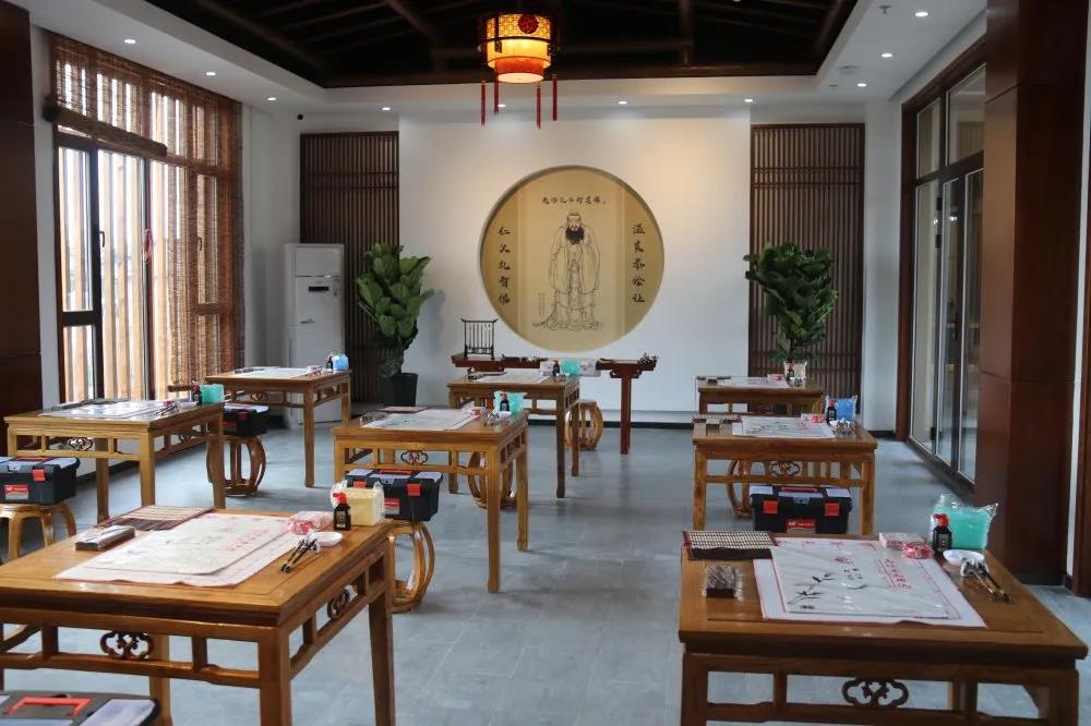 唯美场景 演绎古风大片韩源是一处典型的新唐风建筑,外观大气磅礴